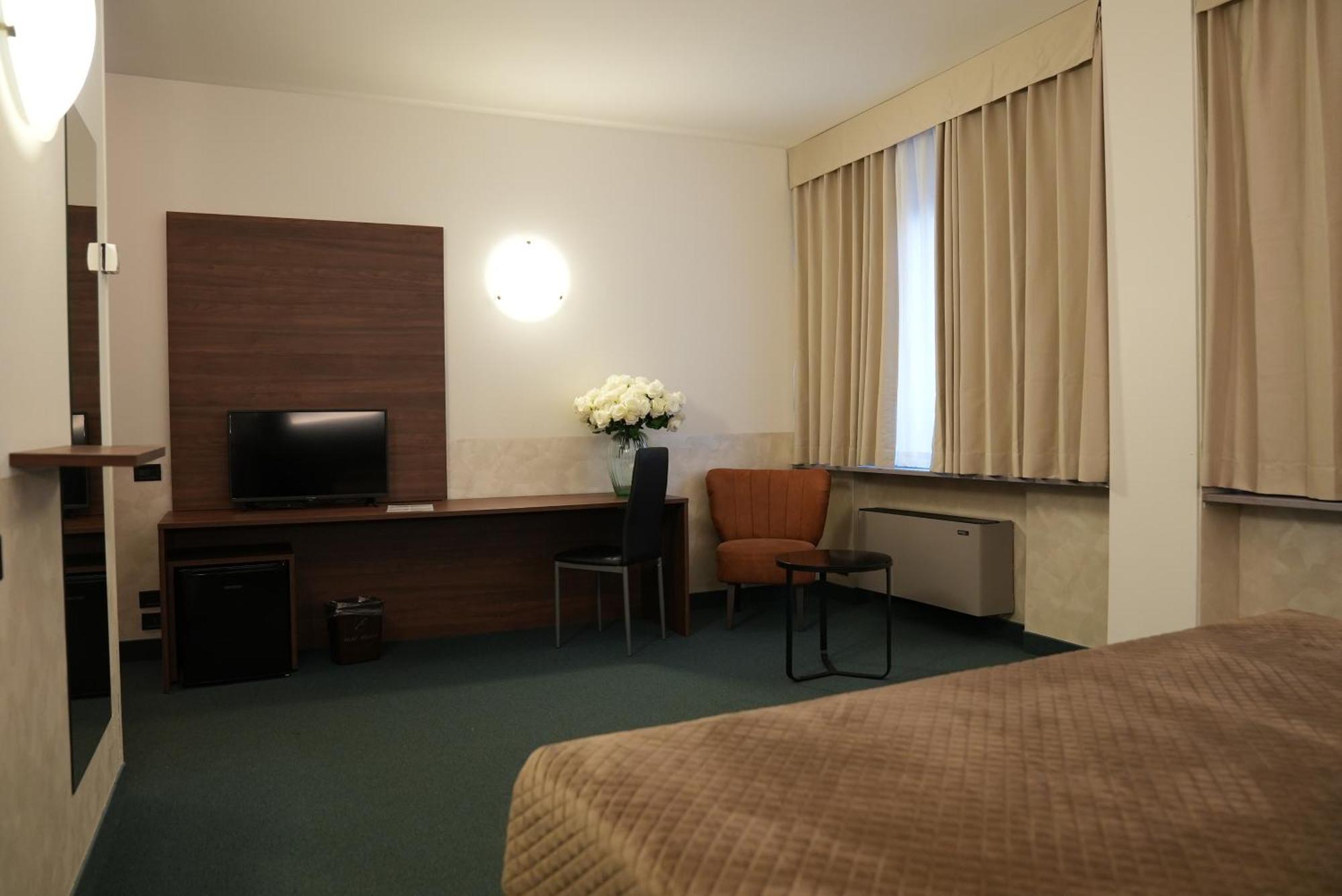 Hotel Albatros Mestre Ngoại thất bức ảnh