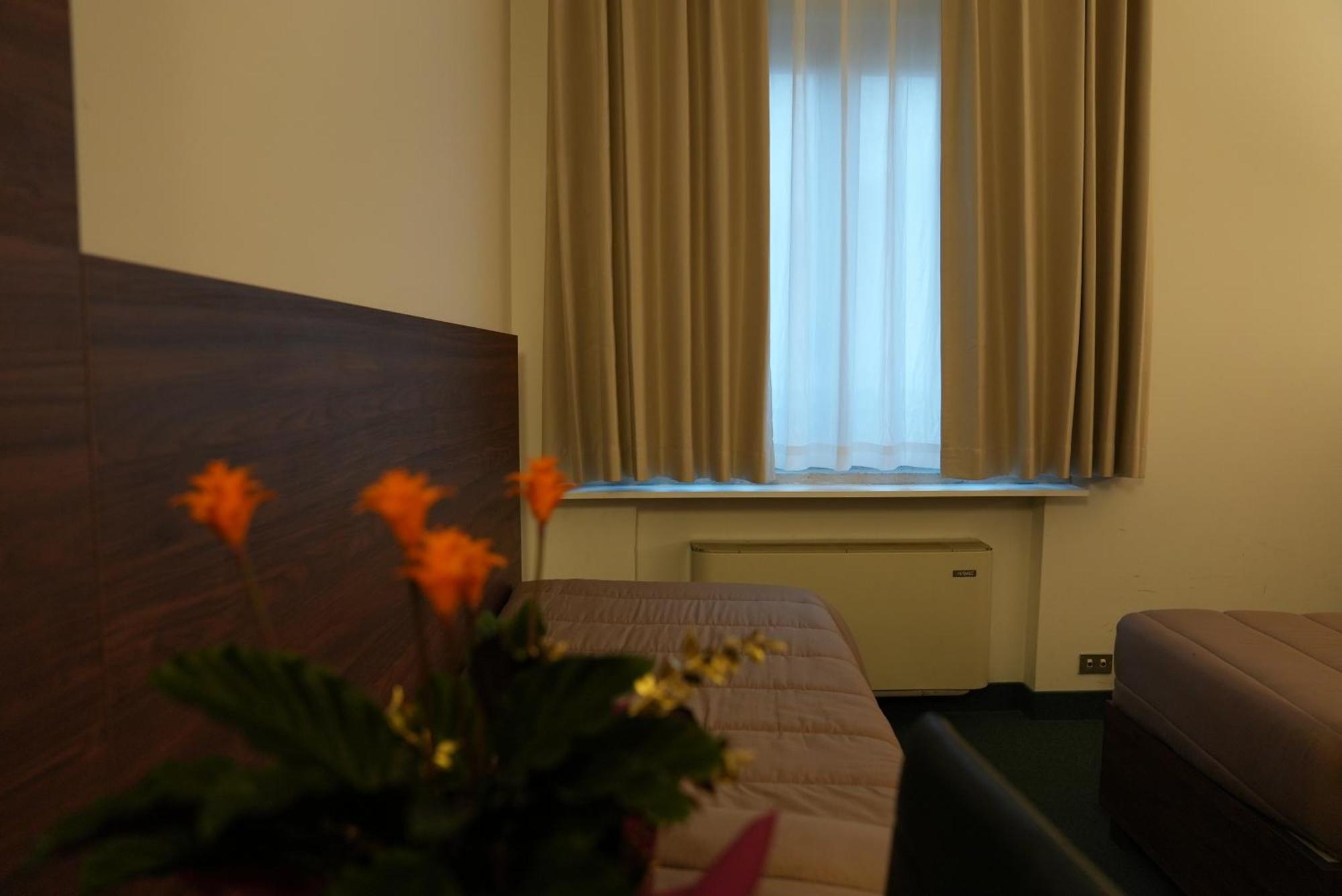 Hotel Albatros Mestre Ngoại thất bức ảnh
